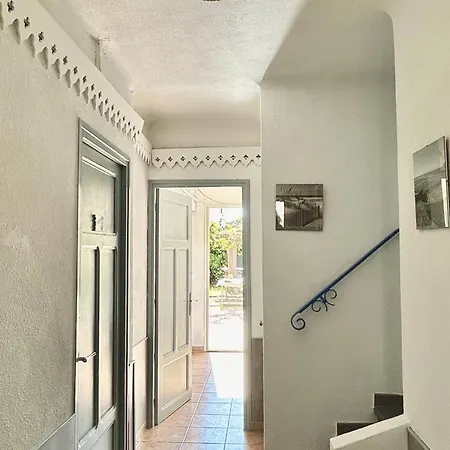 Casa de Férias Maison De Village Cosy Pres De La Plage, 2 Chambres, Terrasse, Parking Gratis, Bbq, Wi-fi Optionnel - Fr-1-529-286